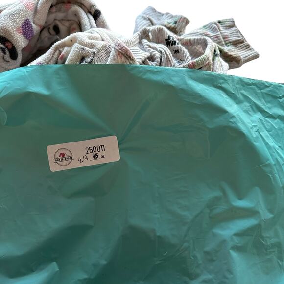 Girls 18 Month Clothing Bundle - Picture 8 of 8